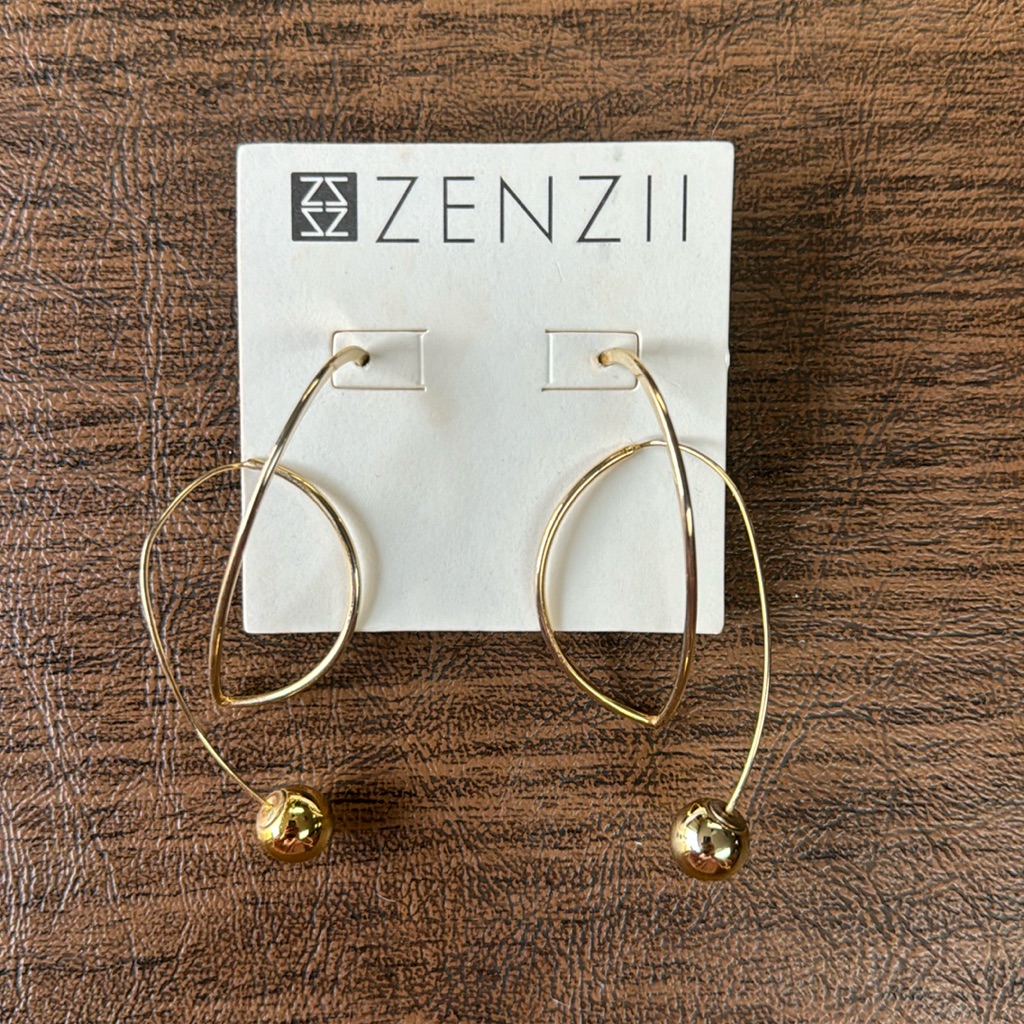 Zenzii Artistic Pull Through Earrings